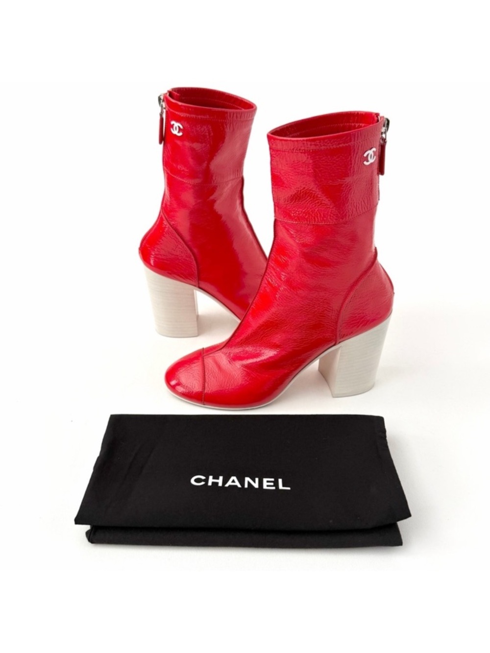 CHANEL | Red Patent Leather CC Logo Block Heel Ankle Boots EU 37.5